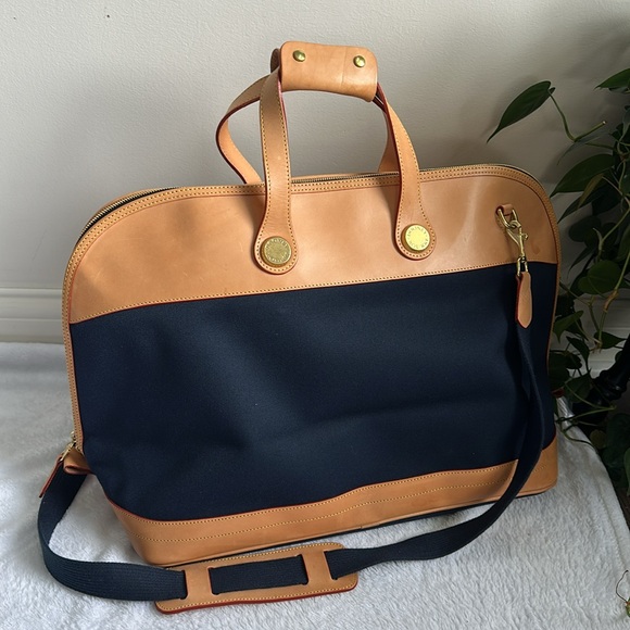 Dooney And Bourke Cabriolet Weekender Dooney Bourke Duffle Bag